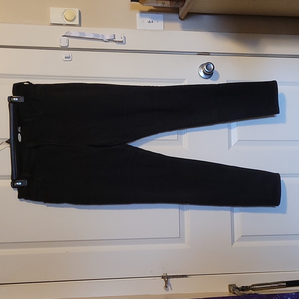 Old Navy Rockstar Super-Skinny jeans with Built-In Warm lining, size 14 tall